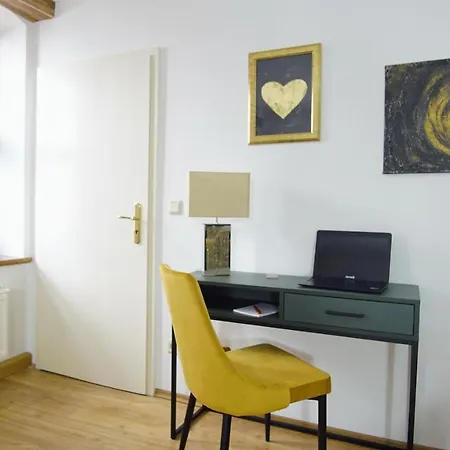 Zeitreise I - Zauberhafte Altstadtmomente Erleben Apartman